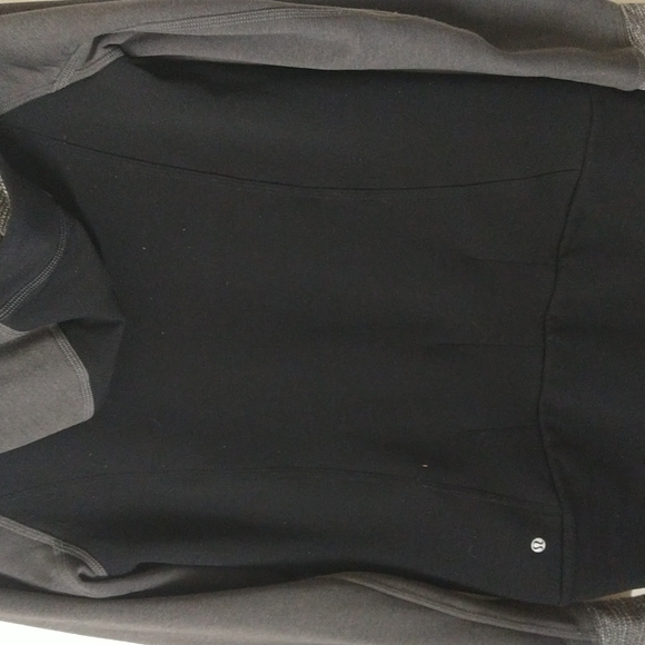 Lululemon zipper hopdie size S-M - Picture 13 of 14